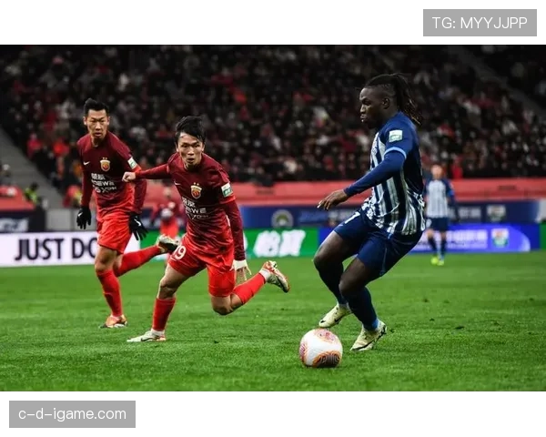 奥斯卡助攻数据再创新高,稳健表现助球队冲击胜利之巅 奥斯卡助攻数据再创新高,稳健表现助球队冲击胜利之巅