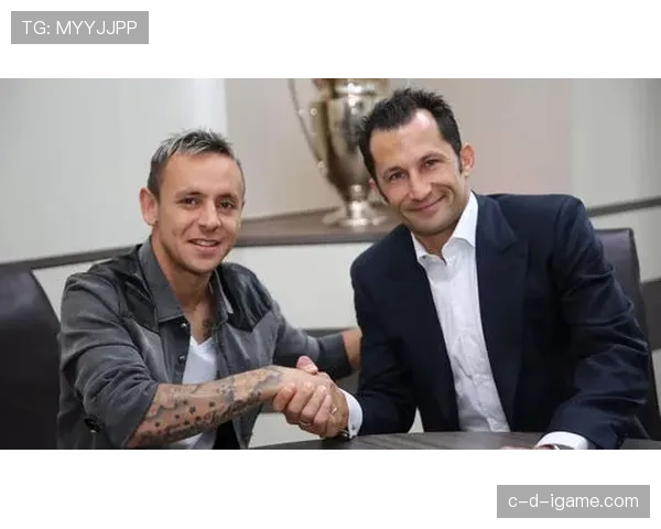 拜仁慕尼黑最新媒体解读与球队动态 拜仁慕尼黑最新媒体解读与球队动态